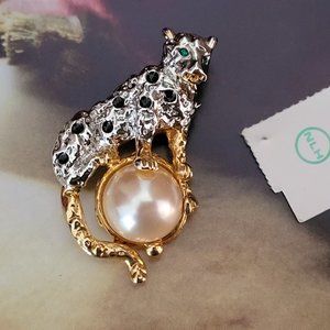 NLH NAT LANDEU SILVER & GOLD TONE GREEN EYED RHINESTONE BIG CAT BROOCH